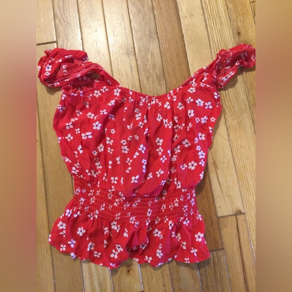 Draper James matching skirt and top. - Picture 3 of 5